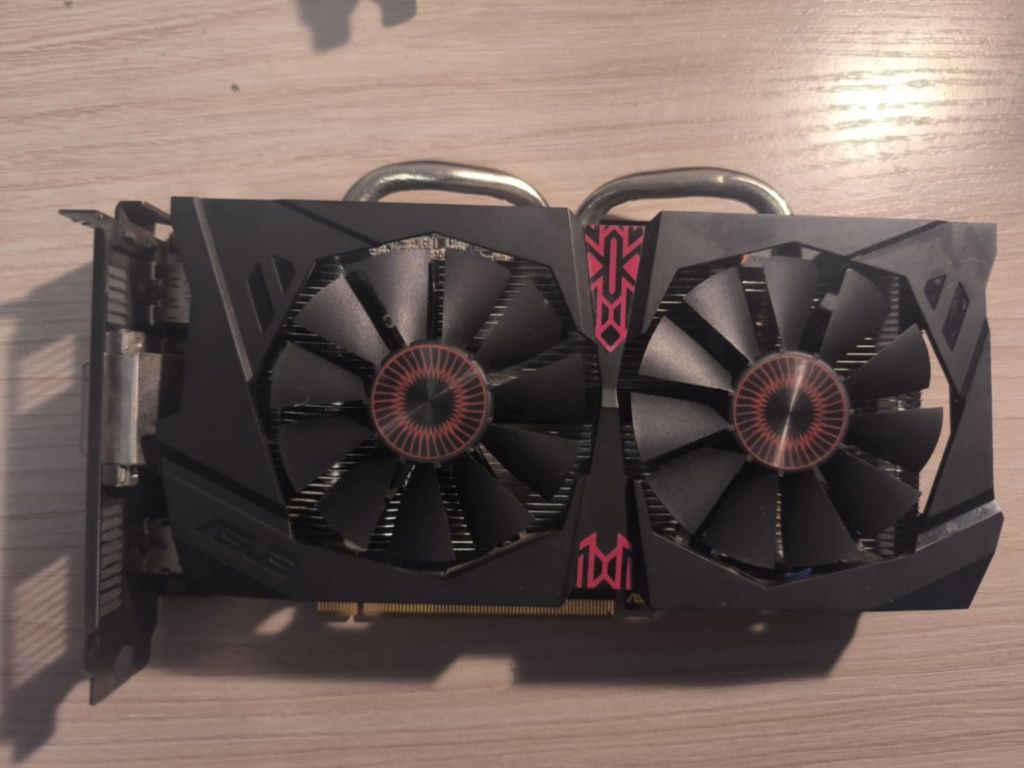 Karta graficzna GTX 950 strix 2gb