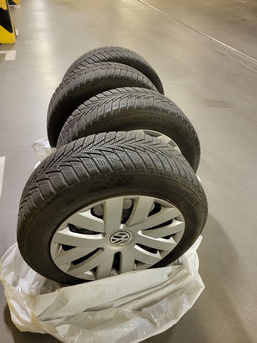 Opony zimowe Continental 185 / 60 R 15 88T stalowe felgi i kołpaki
