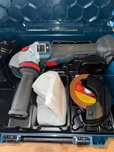 Bosch GWS 18V-10 SC + bateria 4ah