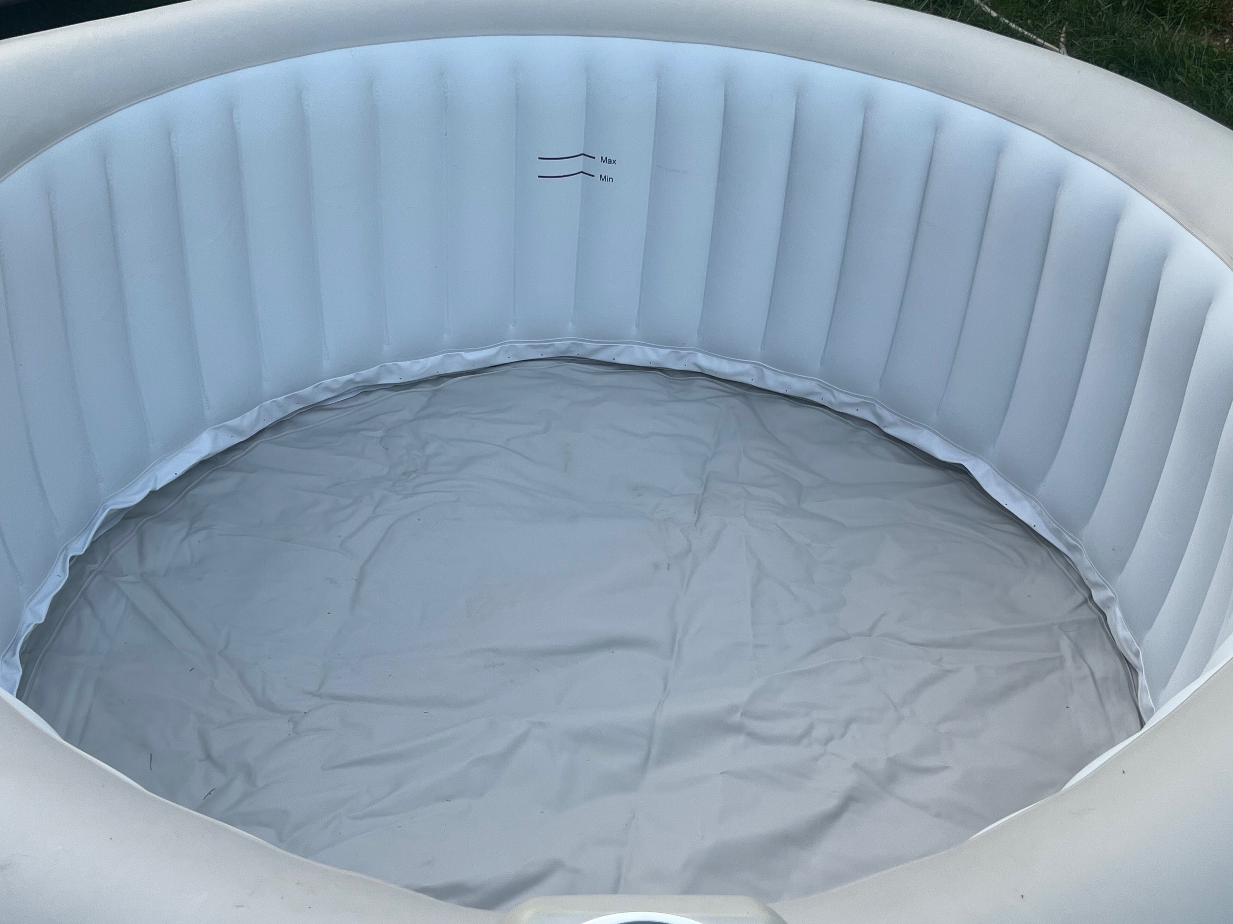 Clever Spa MAEVEA Basen Relax Masaż Jacuzzi