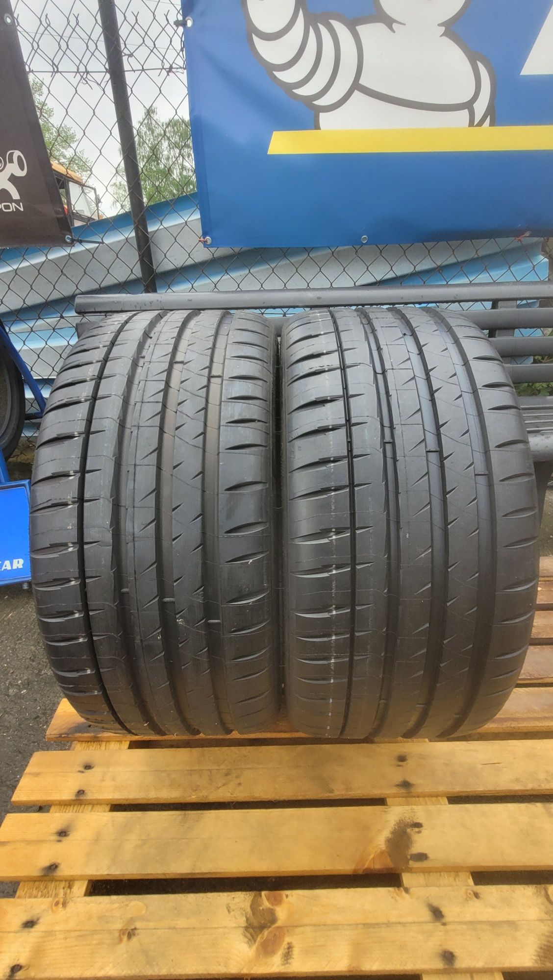 Opony letnie 245/30/20 michelin pilot sport 4s 2023r