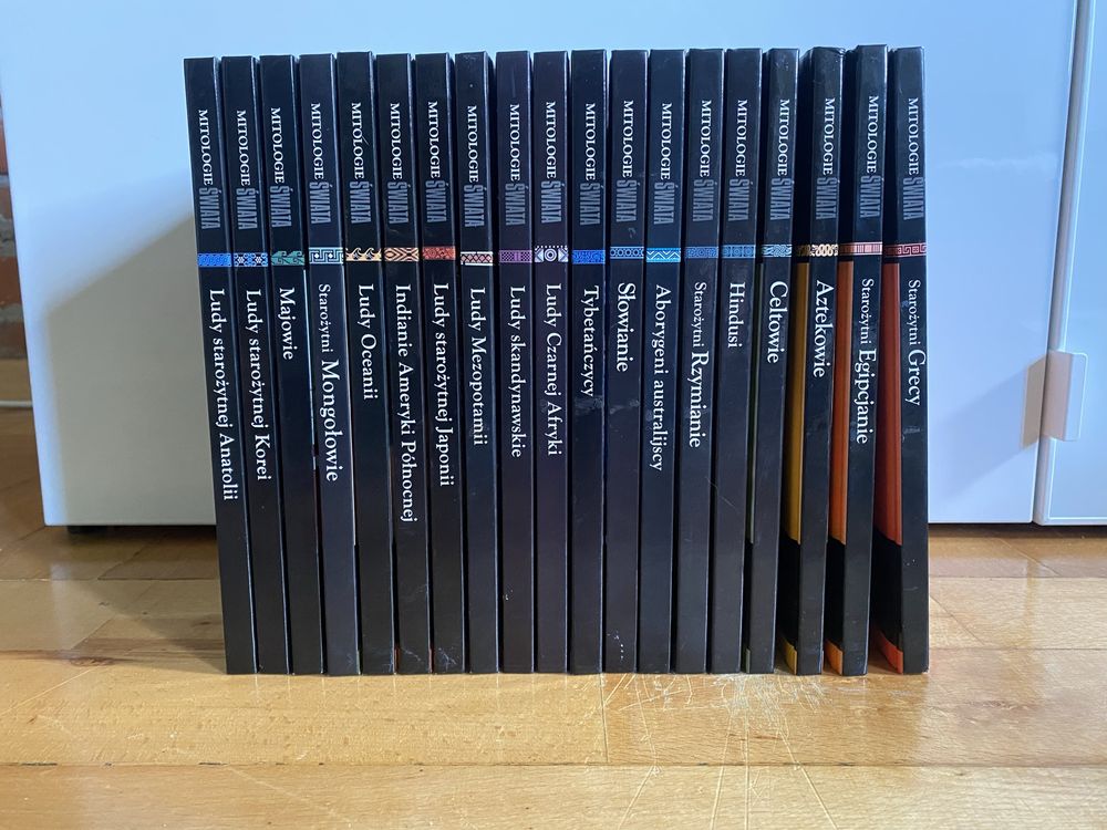 Rzeczpospolita kolekcja 19 tomów z serii „Mitologie Świata”