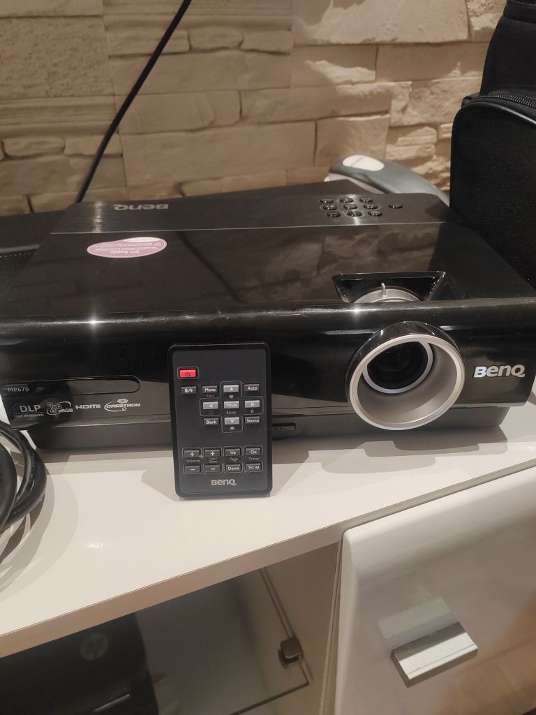 Projekr BenQ MP670