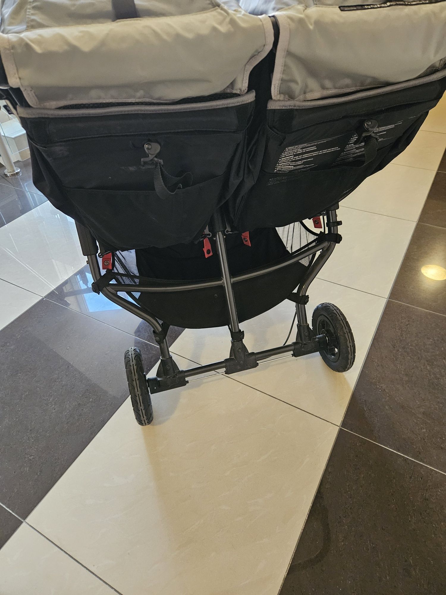 Wózek bliźniaczy Baby Jogger Mini GT Double T Double  2x gondole