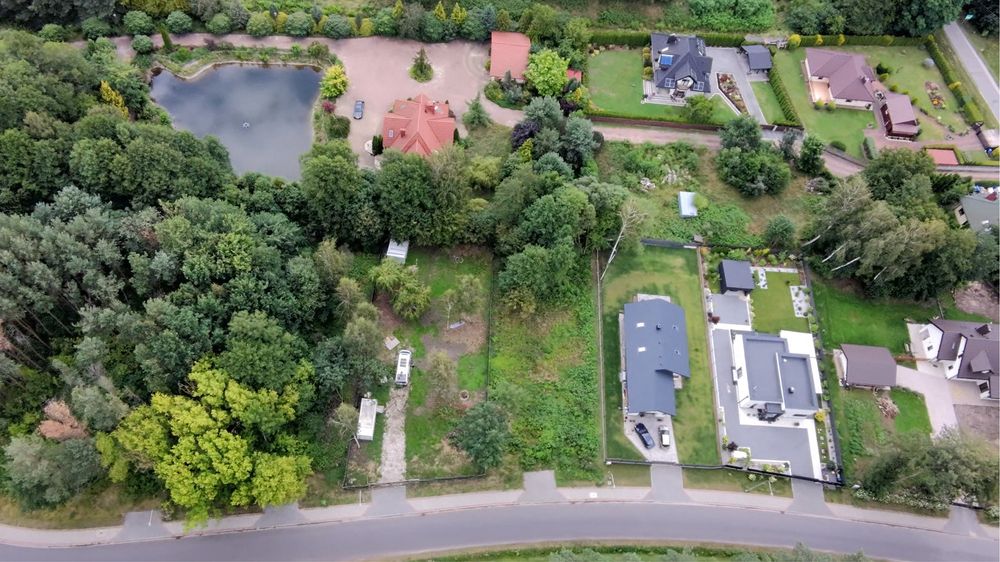 Działka budowlana 1000m2 z mediami i projektem domu!
