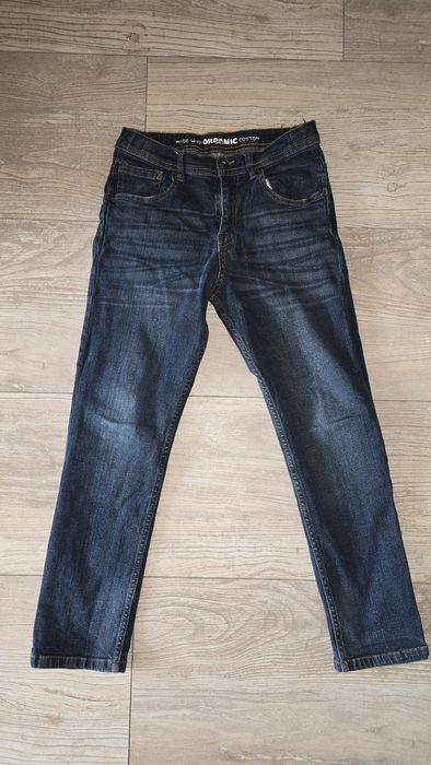 F&F джинси прямого крою.