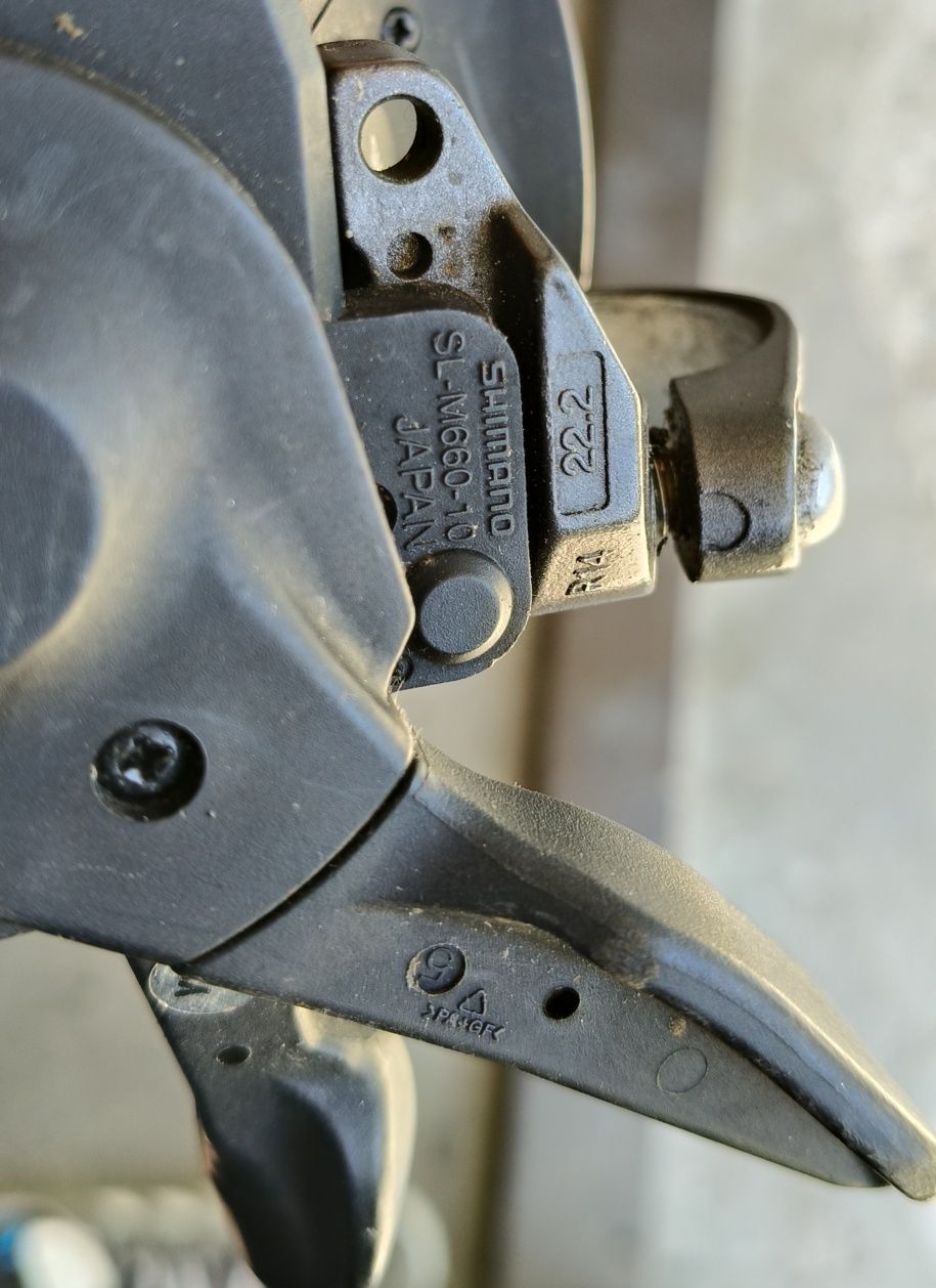 Manetka prawa Shimano  SLX 10 SL-M660-10 DYNA-SYS Japan