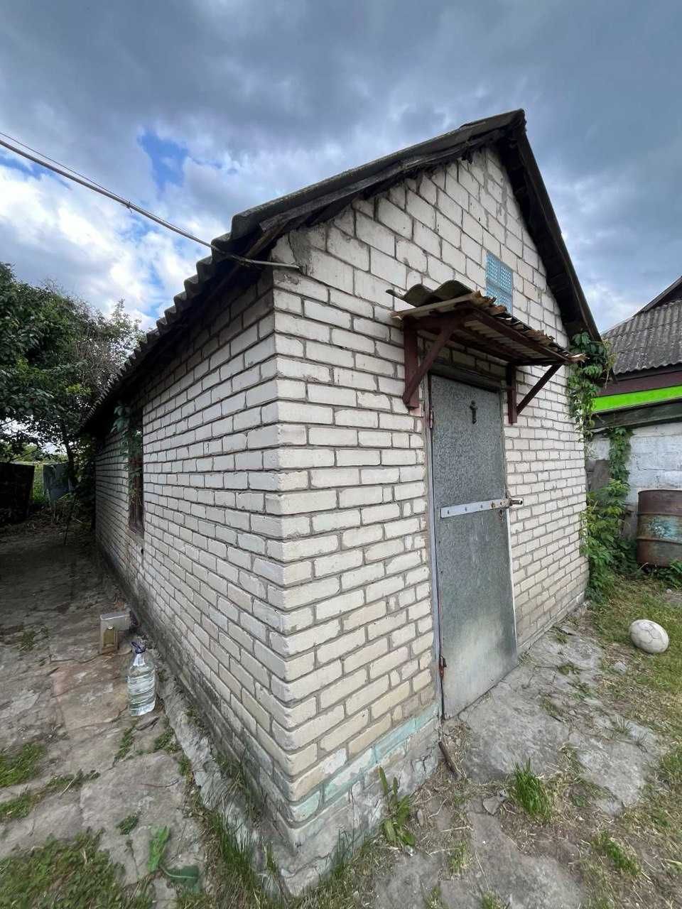 Продам будинок м.Зміїв