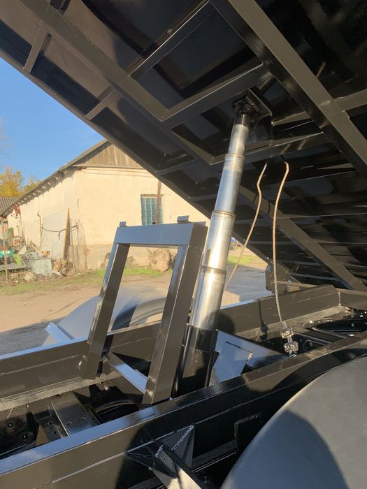 Продам Зіл 130 самоскид