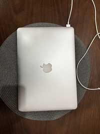 MacBook Air (Early 2015)