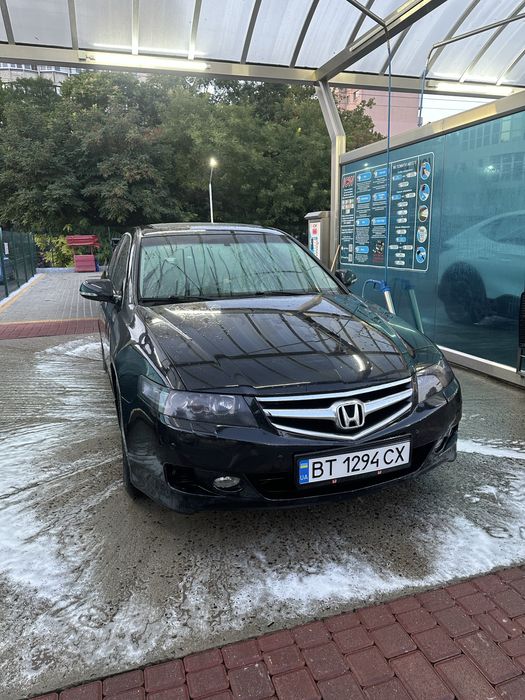 СРОЧНО! Продам accord 7 2.0