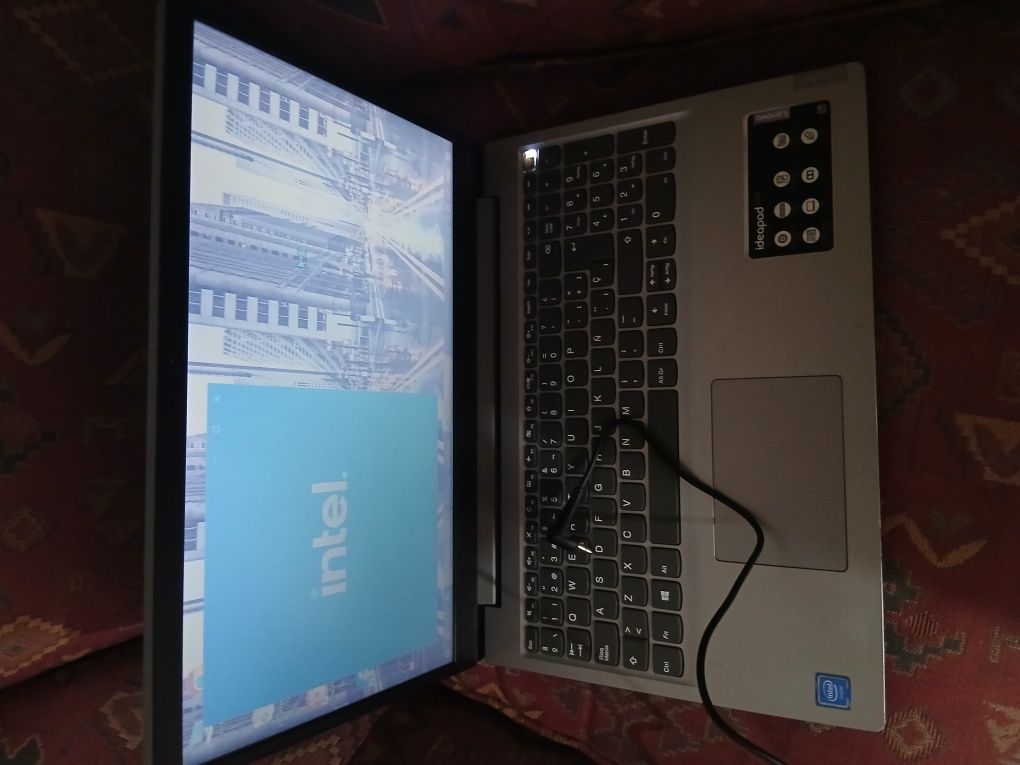 Computador Lenovo