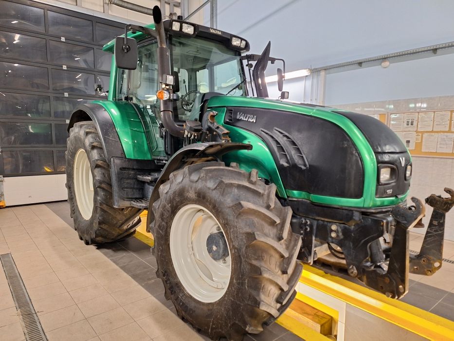 Valtra T152 versu 6800 godzin super stan massey claas john ciągnik rol
