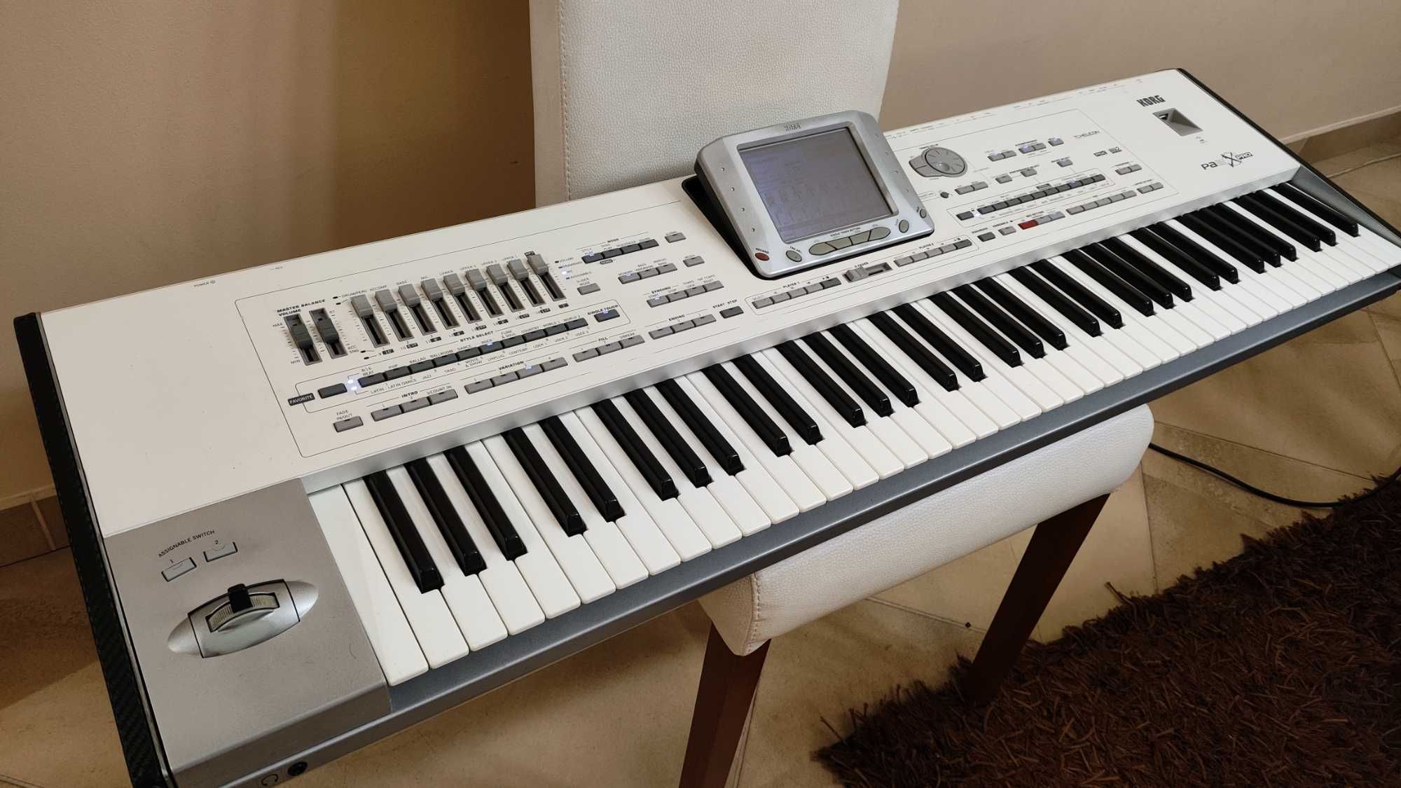 Korg PA2xPro em excelente estado