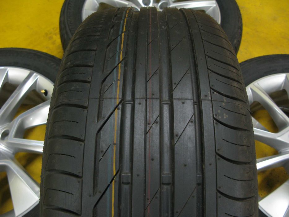 18 Skoda Octavia IV SuperB Karoq Vw T-Roc 5x112 ET45 Lato !!!