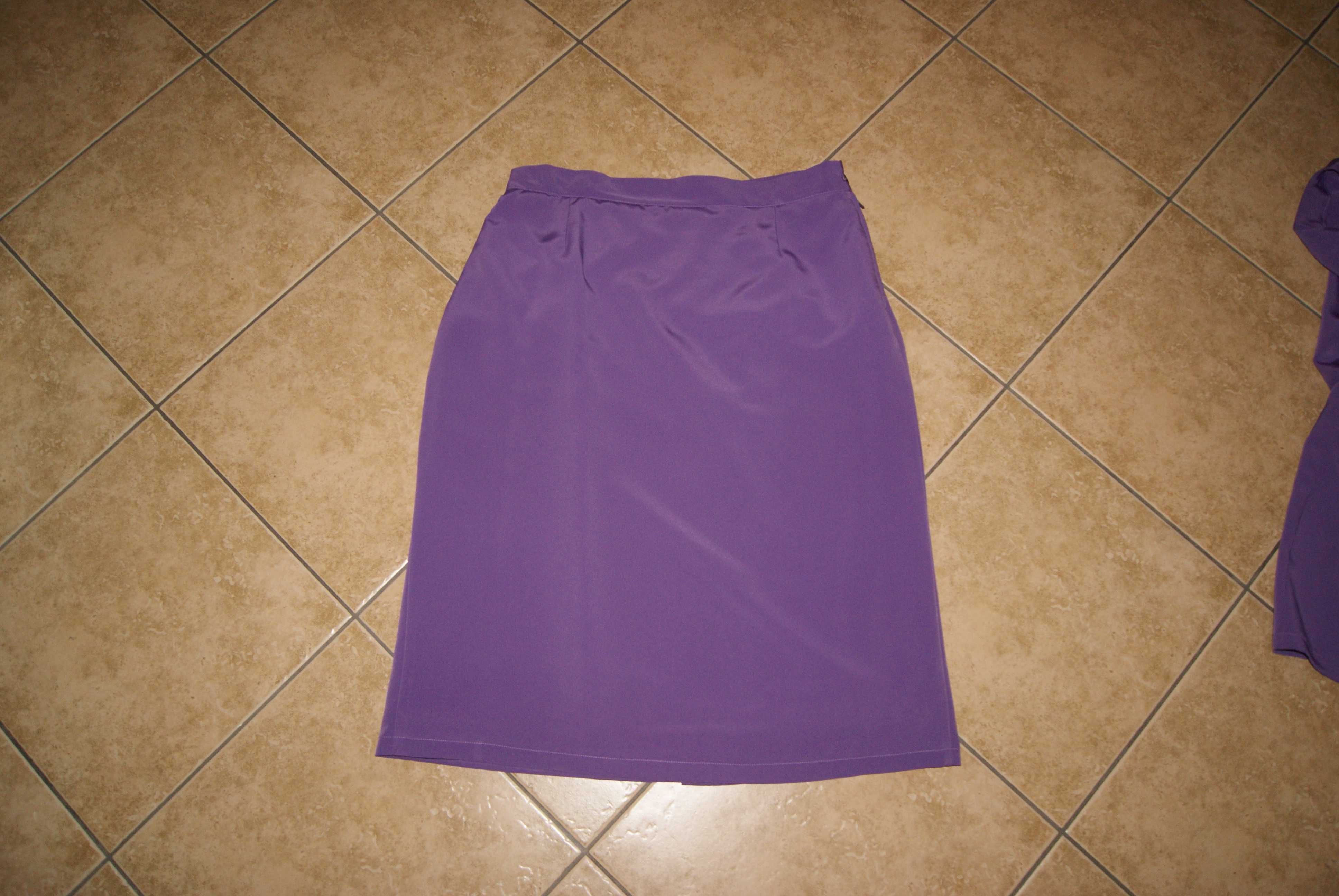 Kostium garsonka fioletowy rozmiar 40/42 L/XL
