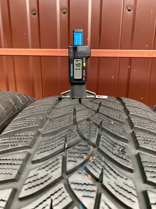225/55 R17 GoodYear UltraGrip Performance Run Flat. Шини зимові 4 шт.