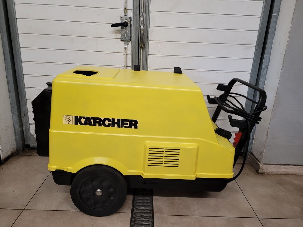 Myjka Ciśnieniowa Karcher HDS 890 * Wolnoobrotowy silnik * Gorąca Woda