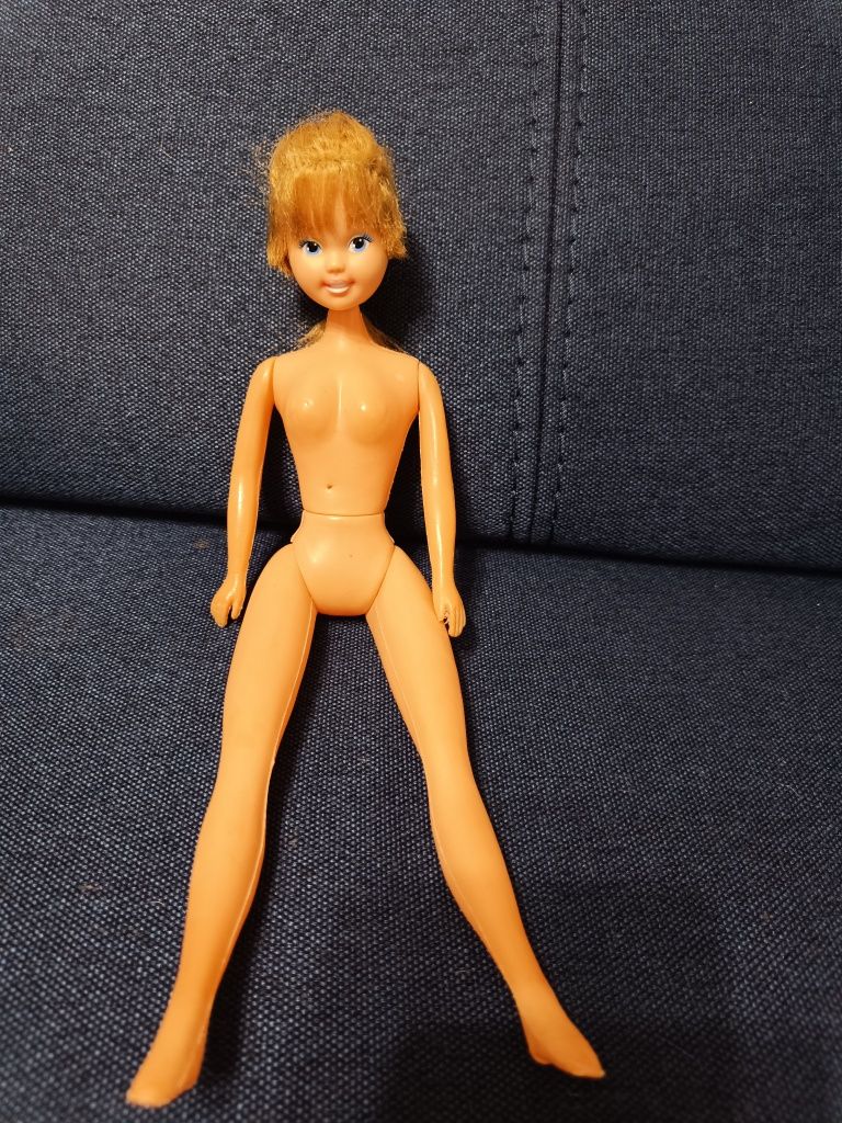 Продам куклу ляльку Синди Барби.