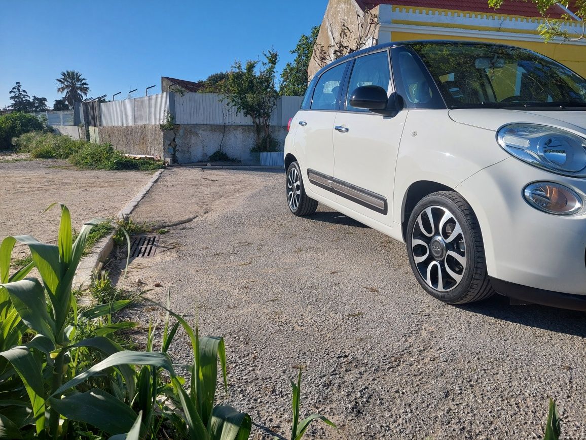 Fiat 500L 1.3 MJ Pop Star J17 S&S