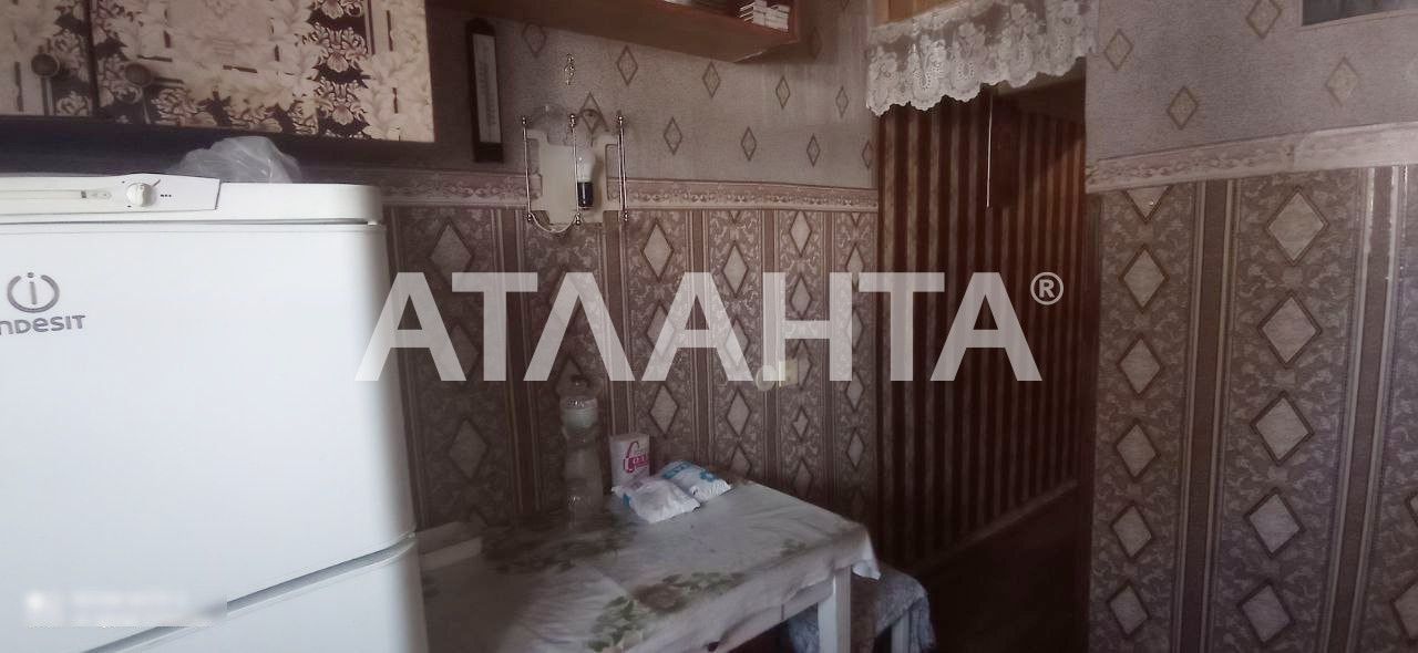 Затишна квартира на Молдаванці. Скісна / Середня