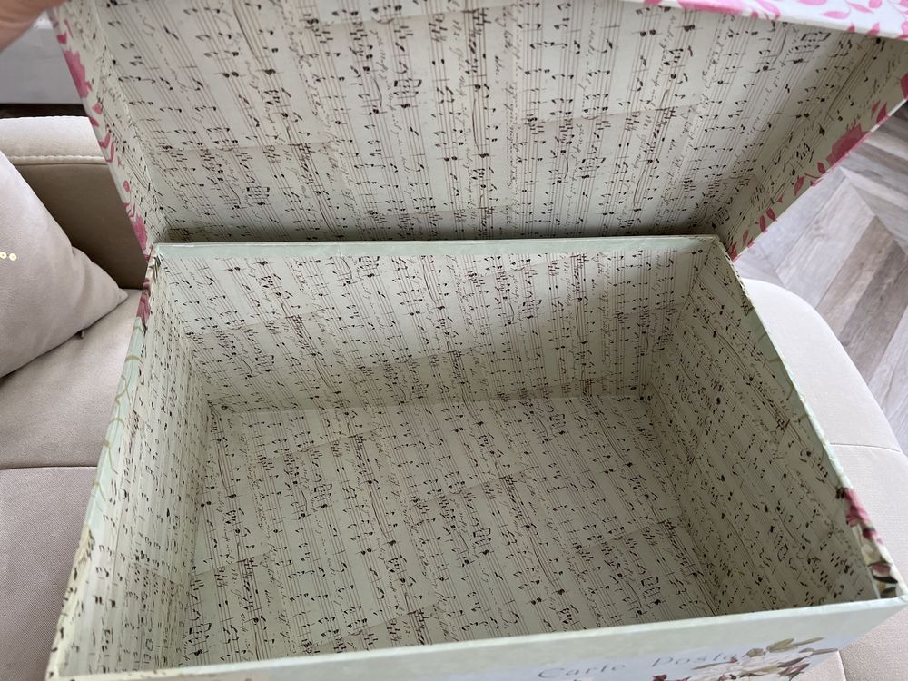 Pudło pudełko prezent pzdobne do przechowywania 38x26x19