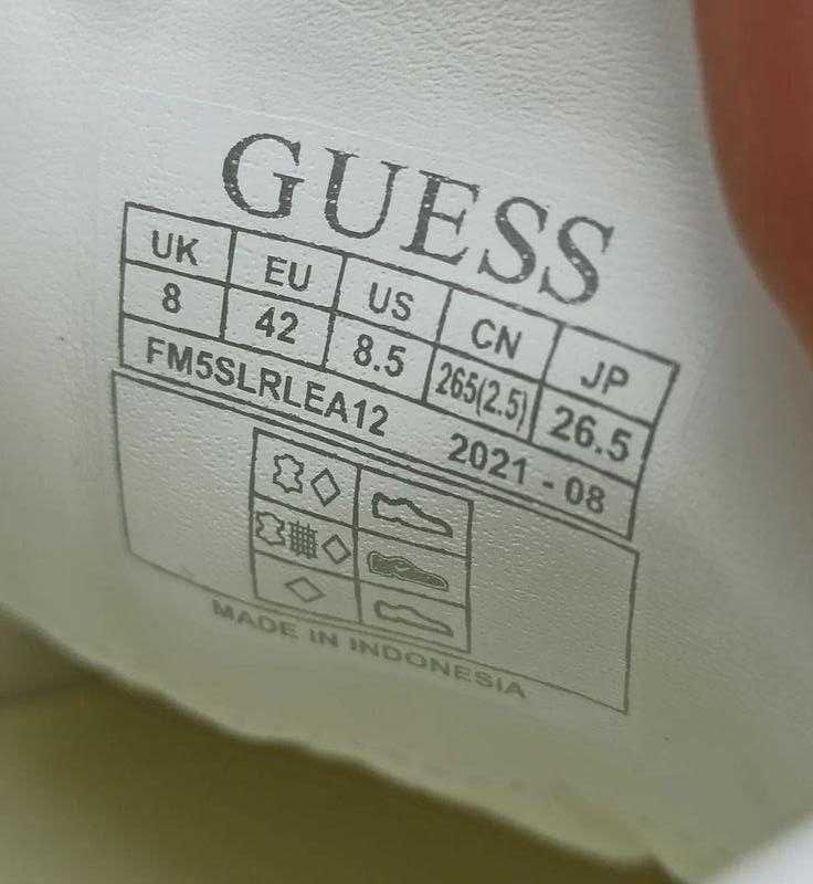 Шкіряні кросівки GUESS Розмір 43 (28 см.)