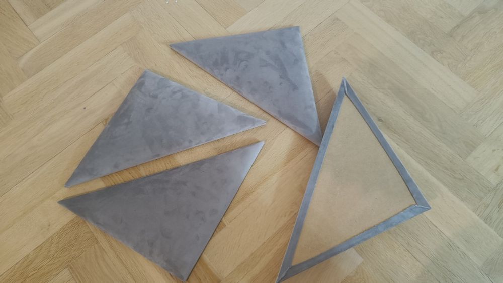 4 panele tapicerowane szare