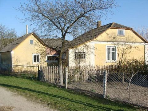 Продам будиБудинок за містом,Волинська Область
