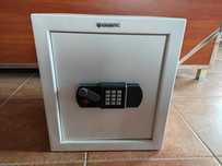 Sejf biurowy, domowy, klasa S1 , Konsmetal , zamek elektroniczny,