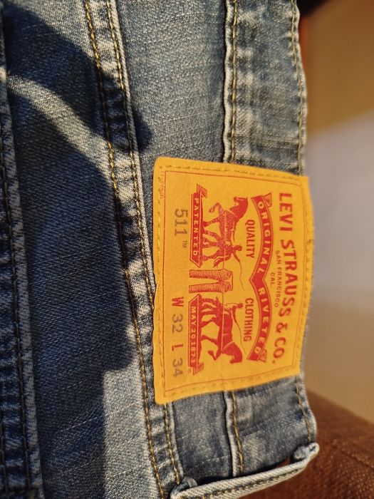 Levis 511 W32 L34