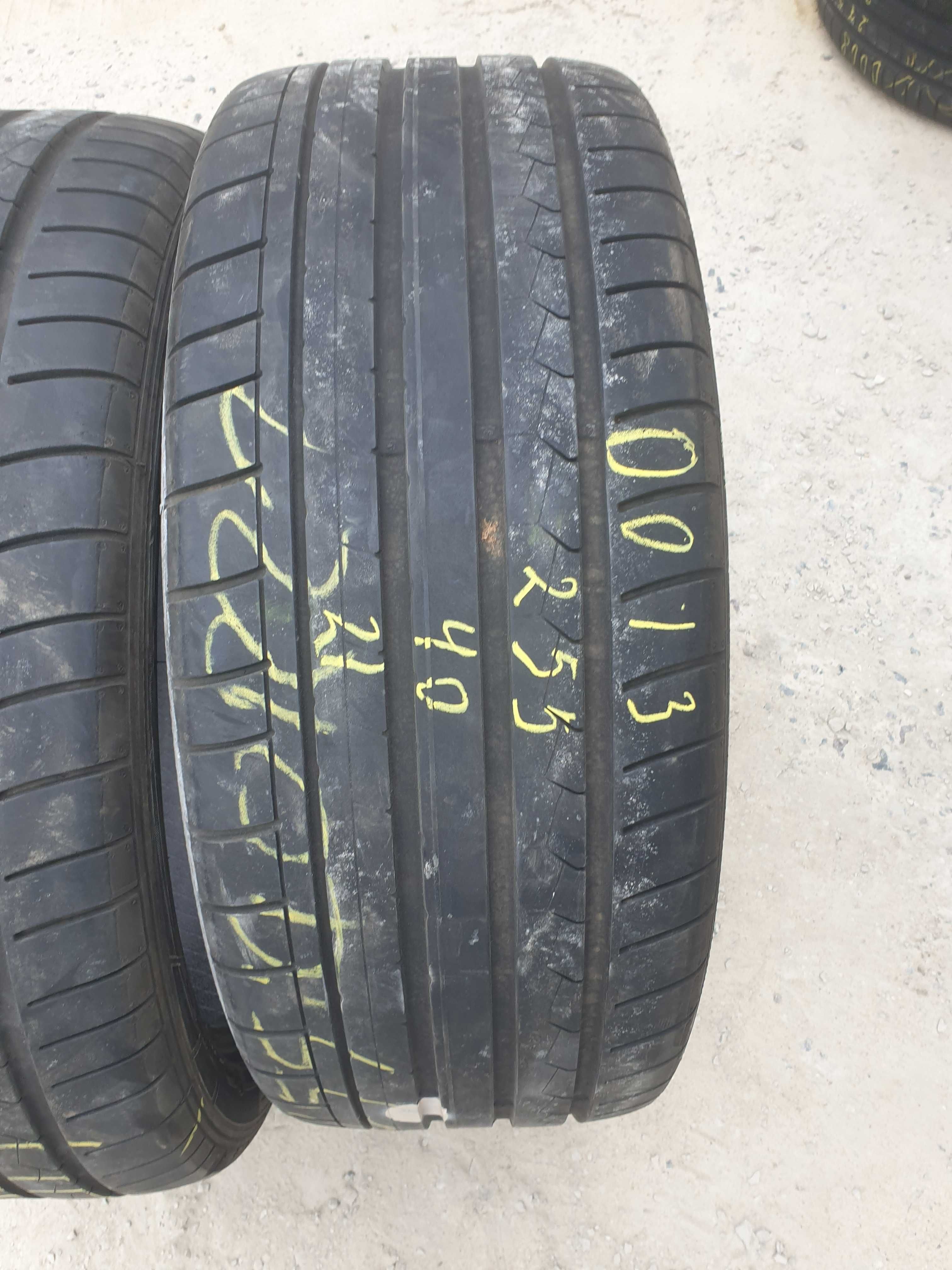 D013 Шини 2шт 255/40 R21 102Y Dunlop