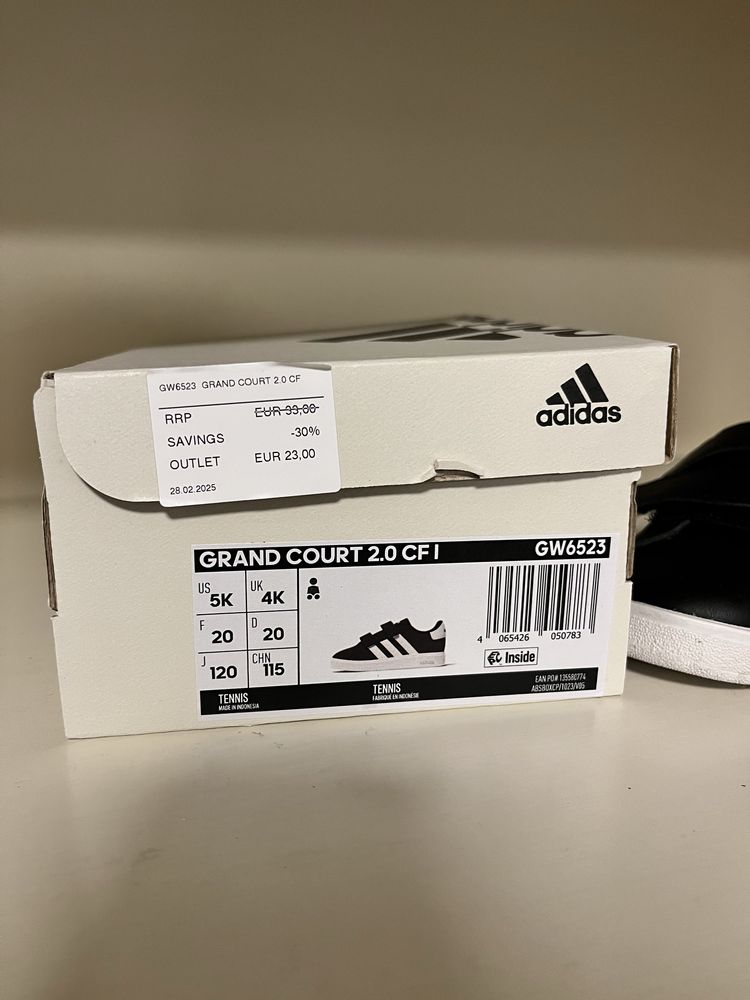 Кросівка Adidas  дитячі