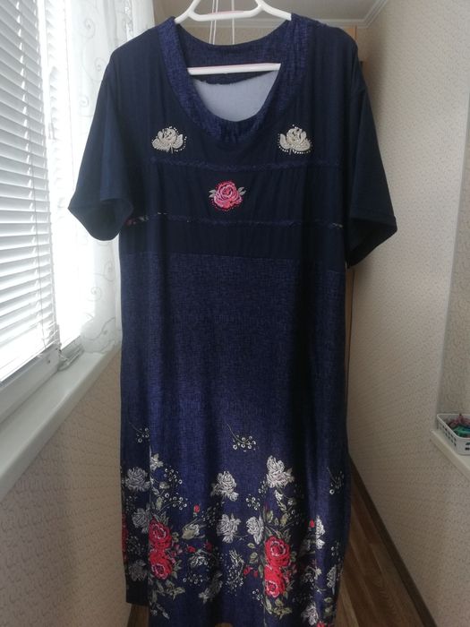 Женское брендовое платье