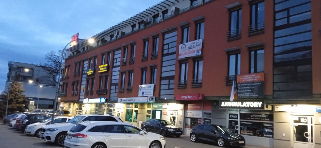 Male lokale 12-24 m2 Centrum AB al. Armii Krajowej 4-14 Wrocław-Krzyki