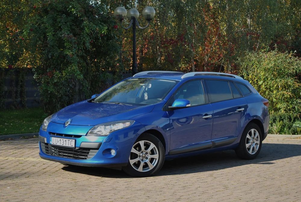 Renault Megane GWARANCJA, 2010r, 1.4 Benzyna 130KM, Bogate wyposażenie, Nowe sprzęgło