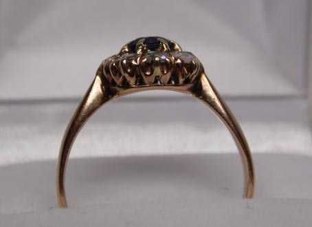 Antyczny złoty pierścionek szafir i diamenty markiza.