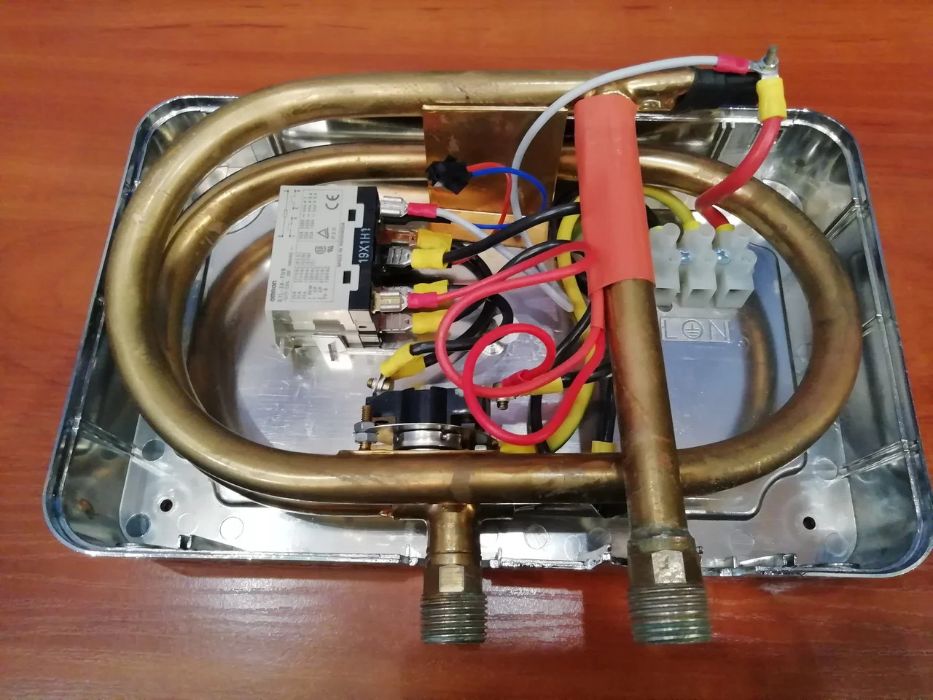 Водонагреватель проточный системный THERMEX SYSTEM 800 Chrome