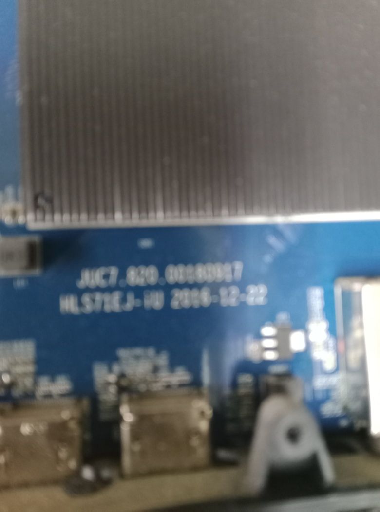 bravis модель: LED-55E6000 Smart+T2