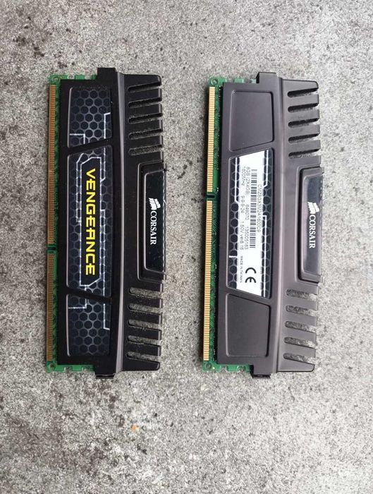 Memórias Corsair Vengeance ddr3 8gb 1600 kit 2x4GB