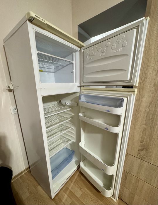 Продається Б/У Холодильник BEKO ( зроблено вТурції) в хорошому робоч