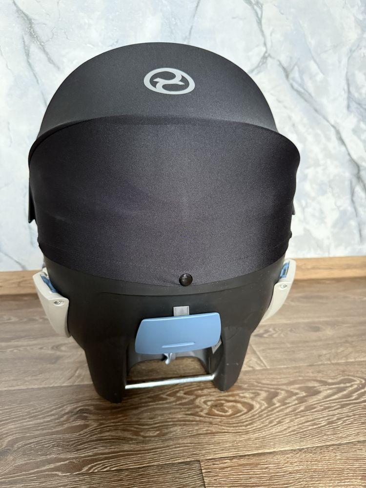 Автокрісло (автолюлька) Cybex Aton