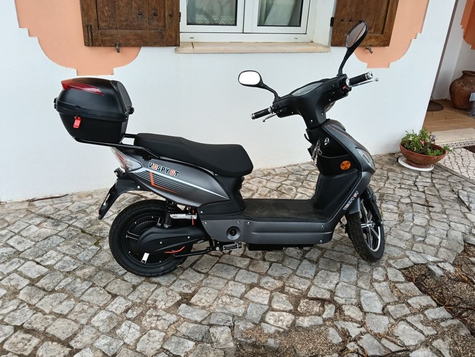Scooter elétrica Vespy GT
