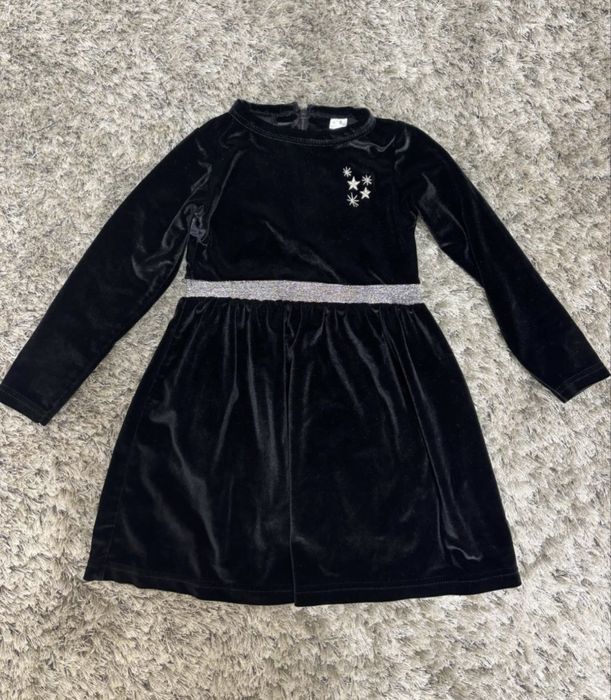 Платье нарядное на девочку