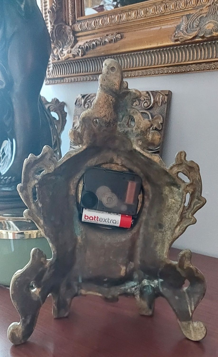 Zegar mosieżny stylowy