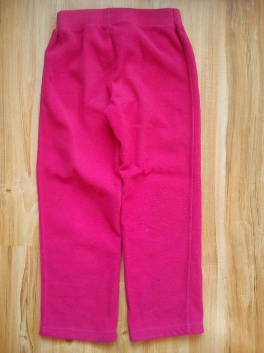 Dres polarowy dla dziewczynki 5 - 6 lat (116 cm.)