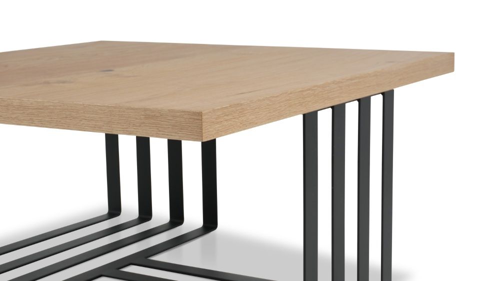 Stolik Loft Dąb Naturalny Czarna Podstawa 85 x 85