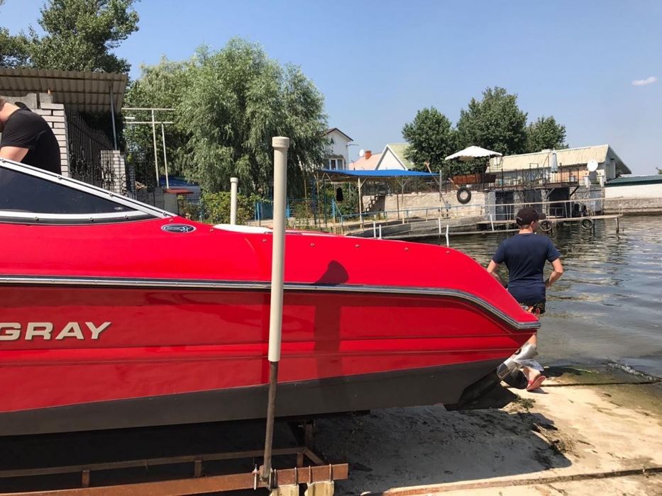 Катер Stingray SX 230