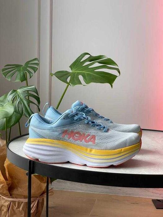 (ОРИГІНАЛ) Кросівки HOKA Bondi 8 40 розмір