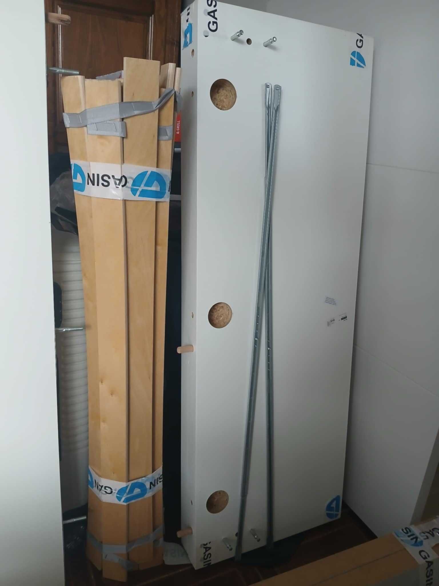 Cama MALM IKEA em bom estado